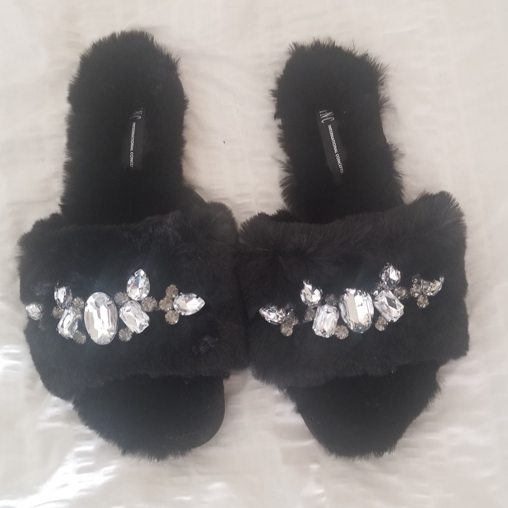 Fuzzy Slides